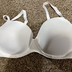 White Victoria’s secret bra 34DD